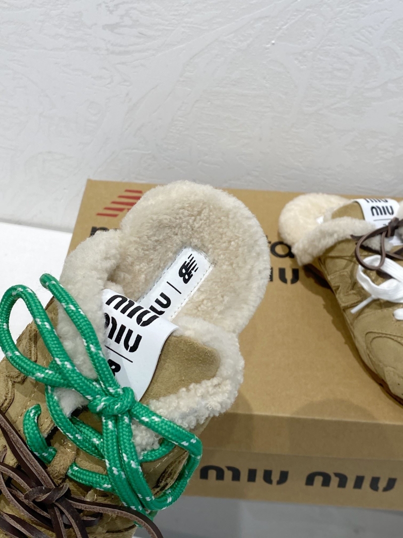 Miu Miu Sneakers